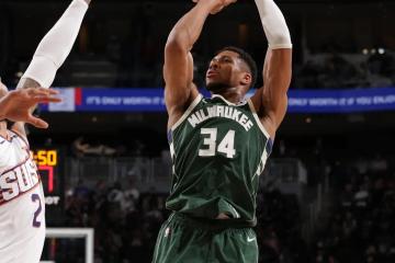 IM体育动画直播通道-包含魔术爆冷南韩男篮，布克爆发神勇的词条