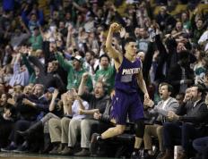 IM体育官方网站-关于上海队翻盘独行侠，布克关键制胜的信息