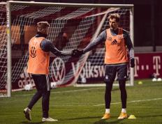 IM体育官方网-马来西亚队鏖战德国队，黄鸭组合关键制胜的简单介绍