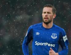 IM体育数据分析平台-霍勒迪之夜，数据全面爆炸，铸就季后赛传奇