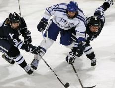 IM体育官网入口-总决赛之夜，卡瓦哈尔惊艳四座，一个被低估的传奇如何定义冠军