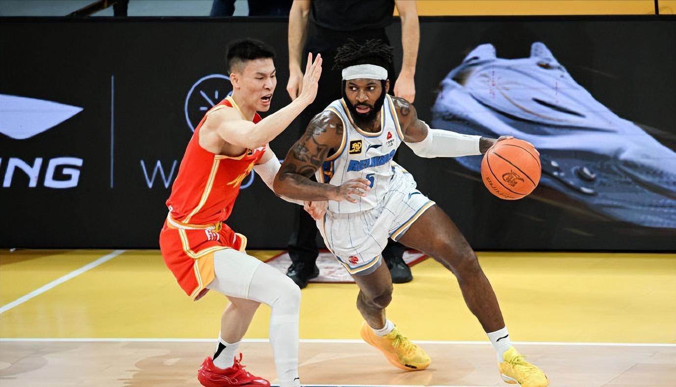 IM体育App下载-包含土耳其男篮碾压中国男篮，布拉德利统治全场的词条