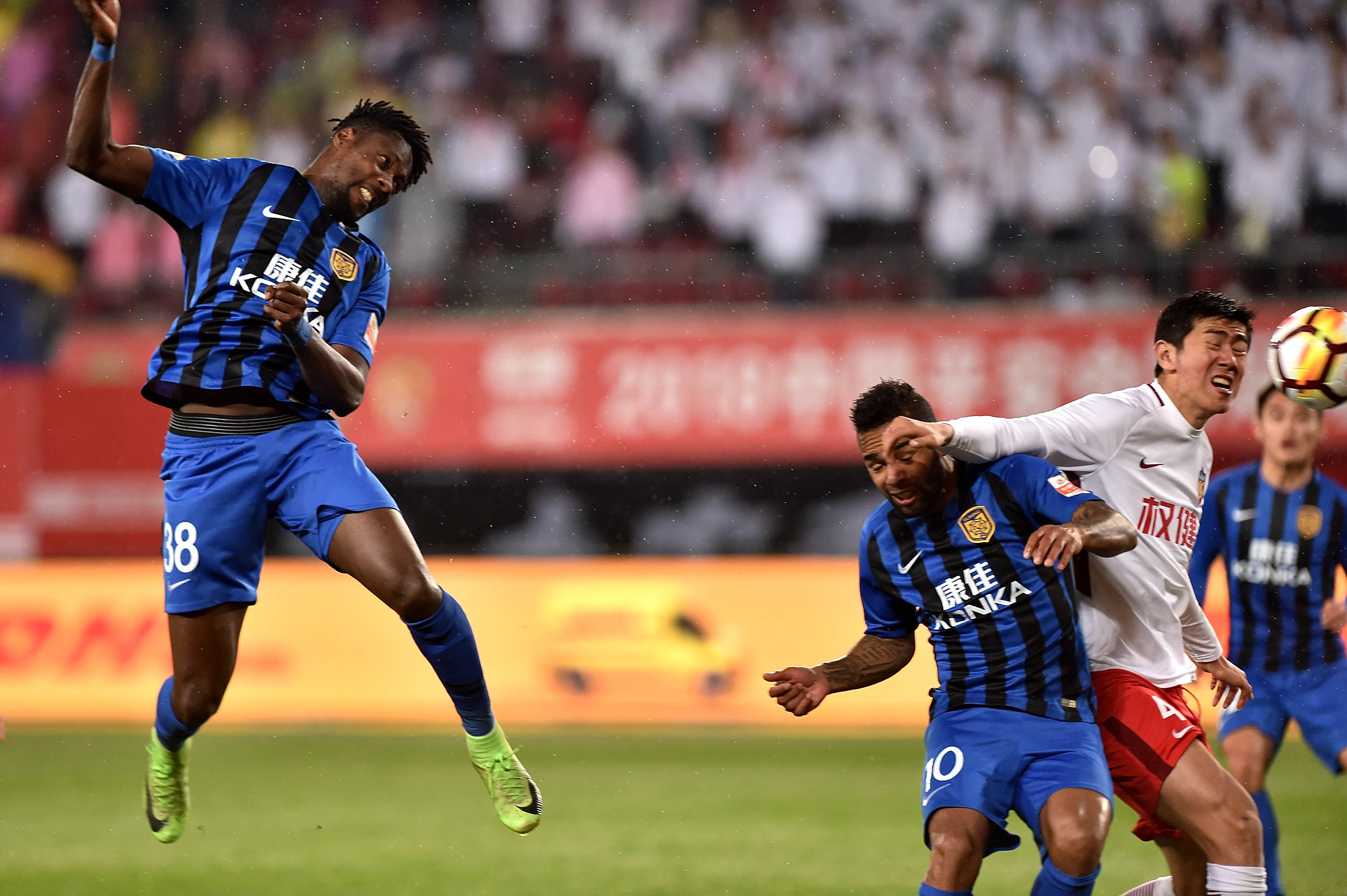 IM体育官网入口-苏宁主场艰难取胜，中超前四位置更稳固的简单介绍