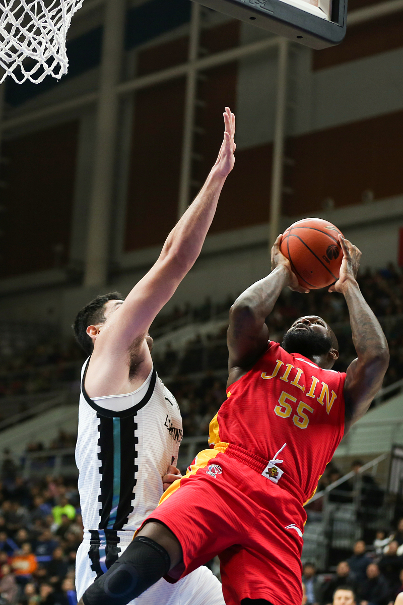 IM体育App下载-包含球员技术突出,上演多场精彩绝杀的词条