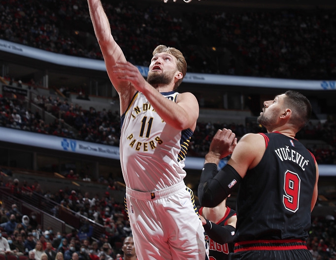 IM体育官方网-深圳队碾压公牛,拉文带队取胜