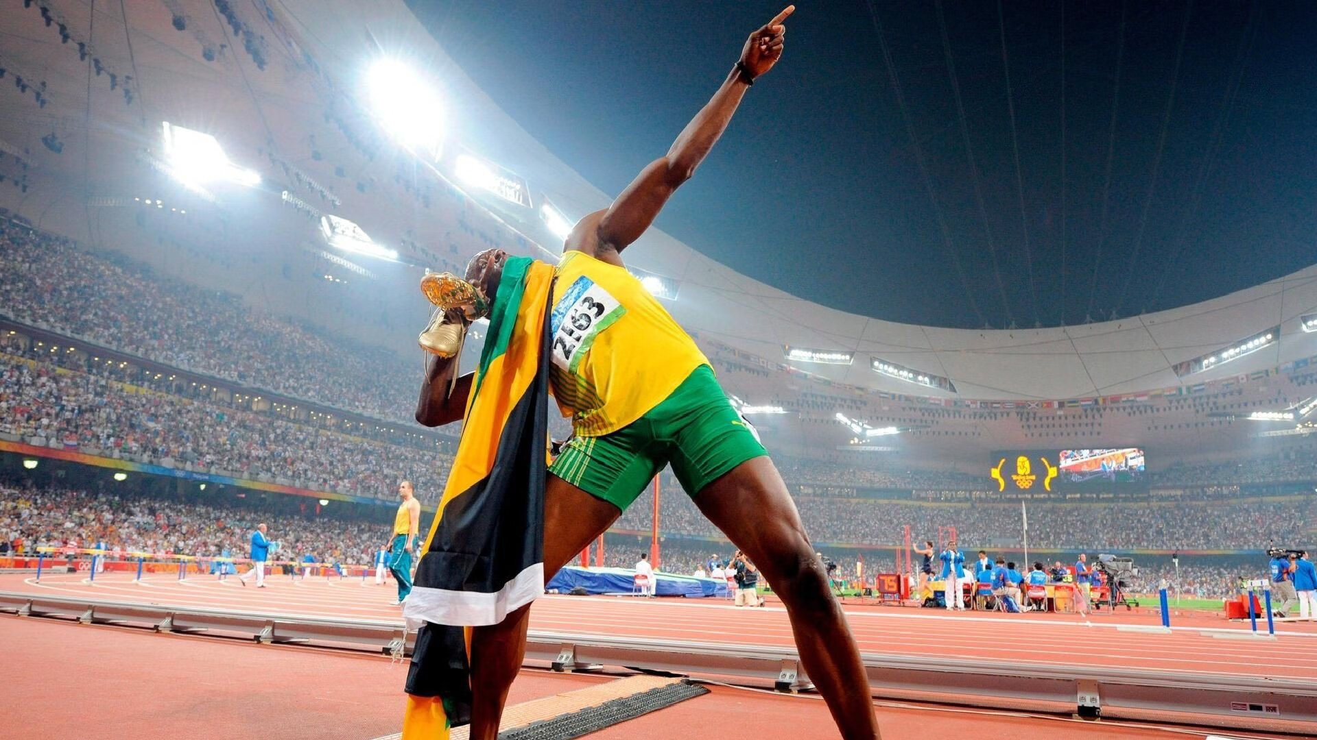 IM体育社区互动入口-猛龙对阵北京队，利拉德全场最佳无争议